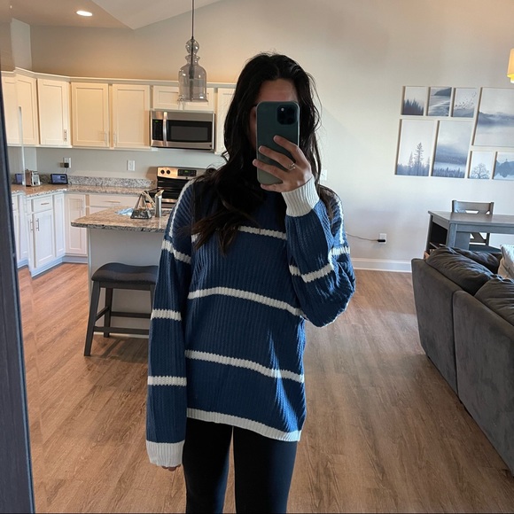 Sail Away Oversized Knit Sweater - Picture 3 of 8